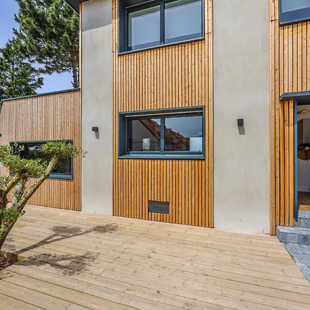 La Vigie, Maison Face A La Canche